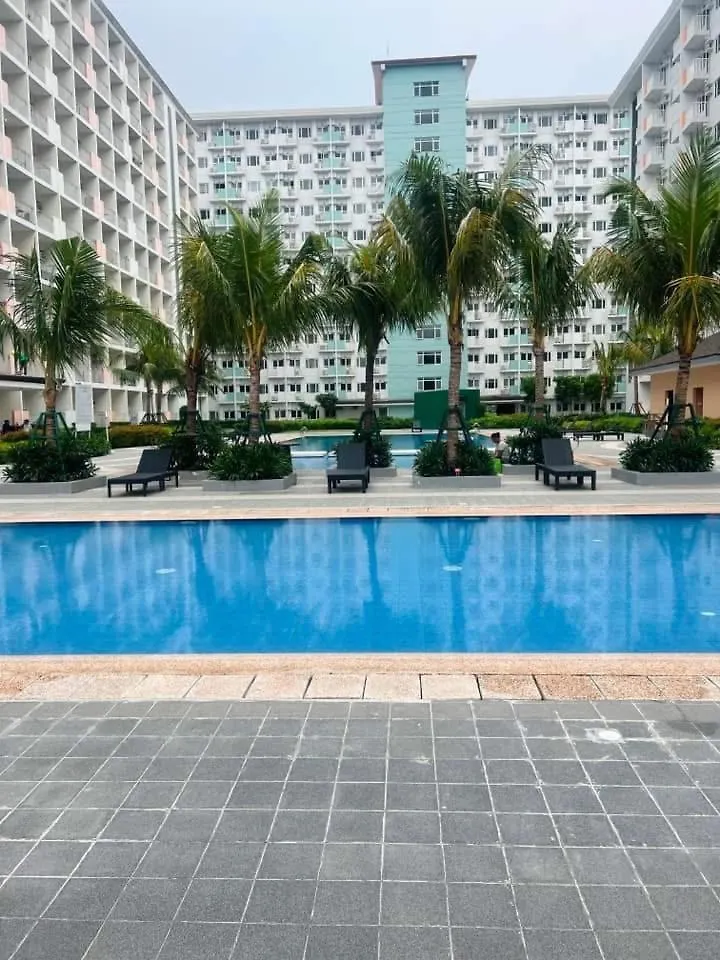 Apartment Field Residences Condo Hotel Manila Philippines