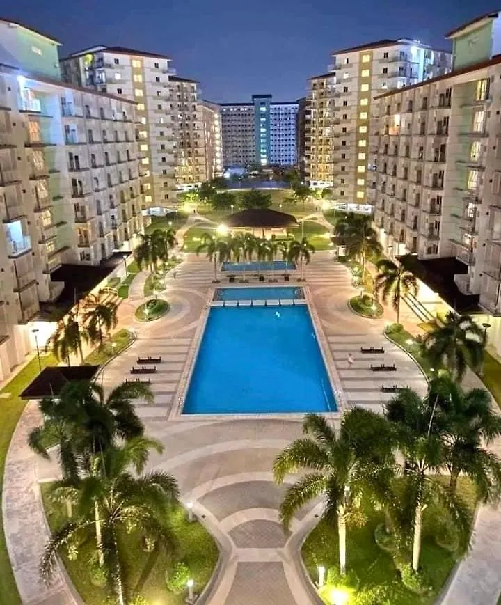 Field Residences Condo Hotel Manila