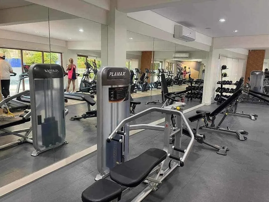 Apartamento Field Residences Condo Hotel Manila